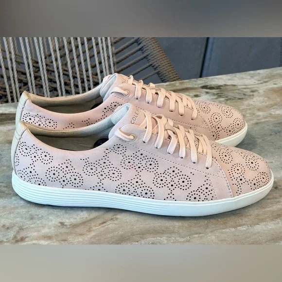 Women’s COLE HAAN Grand OS perforated pink blush leather sneakers-Size 10 - Picture 2 of 10